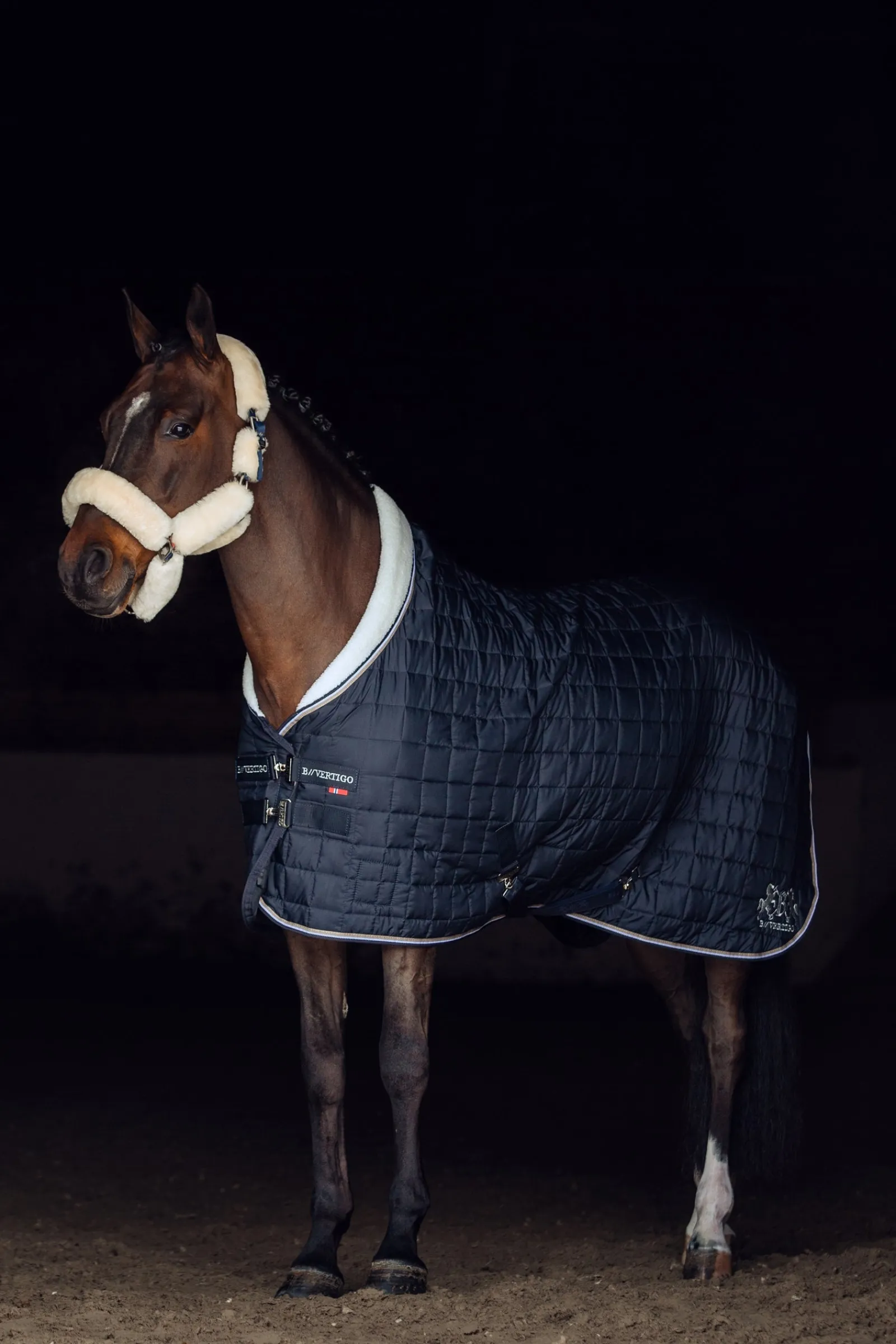 B Vertigo Alaska Halfter mit Kunstfell* Halfter