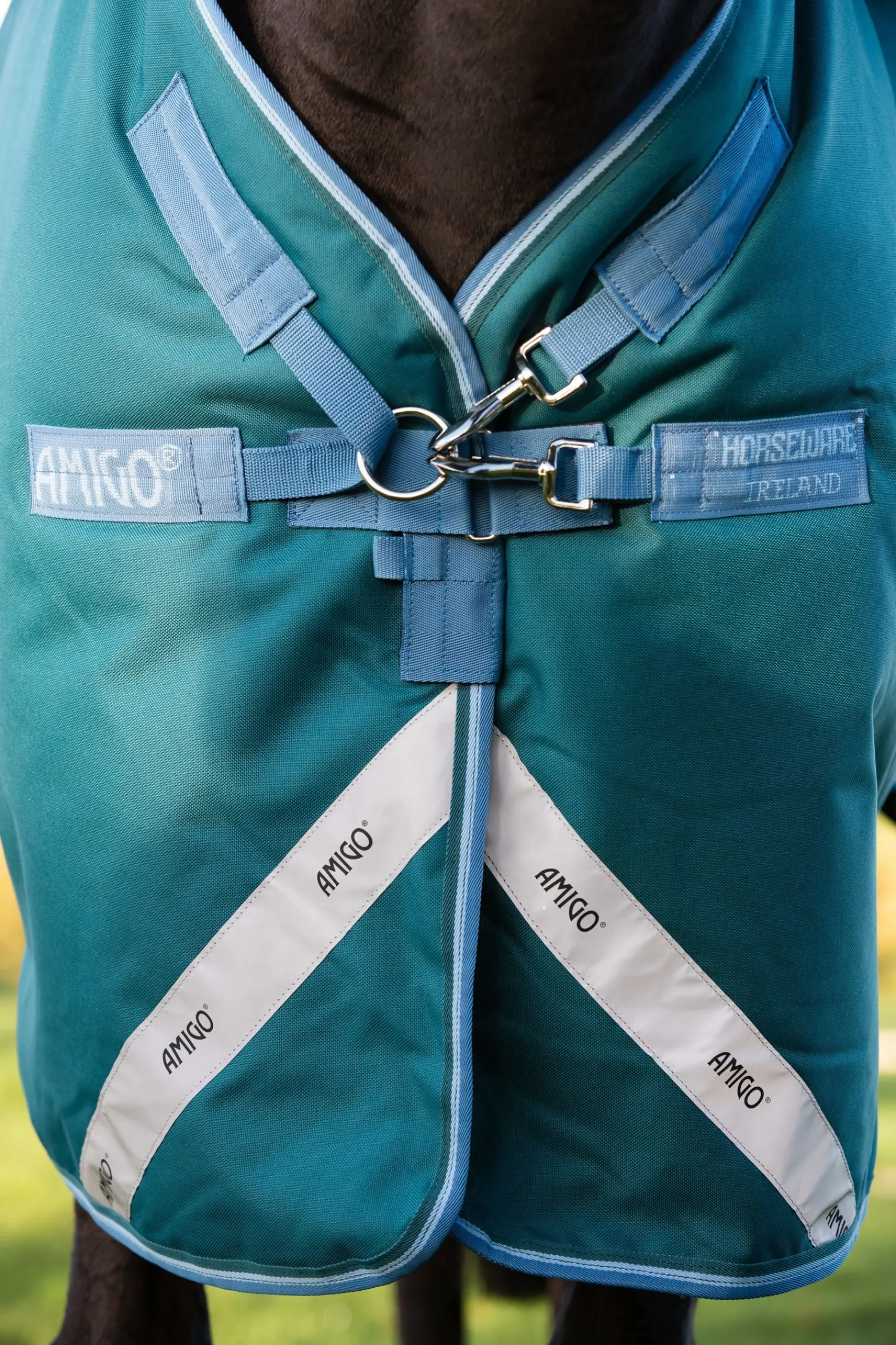 Horseware Amigo Bravo 12 Plus Weidedecke mit abnehmbarem Hals, 400g* Mittelschwere & Schwere Winterdecken