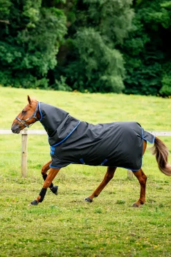 Horseware Amigo Ripstop 900D Plus Weidedecke mit abnehmbarem Halsteil, 100 g* Leichte Weidedecken