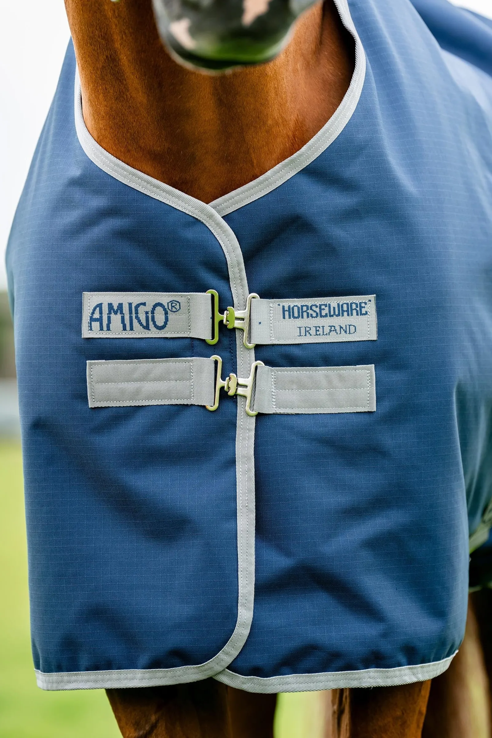 Horseware Amigo Ripstop 900D Plus Weidedecke mit abnehmbarem Halsteil, 100 g* Leichte Weidedecken