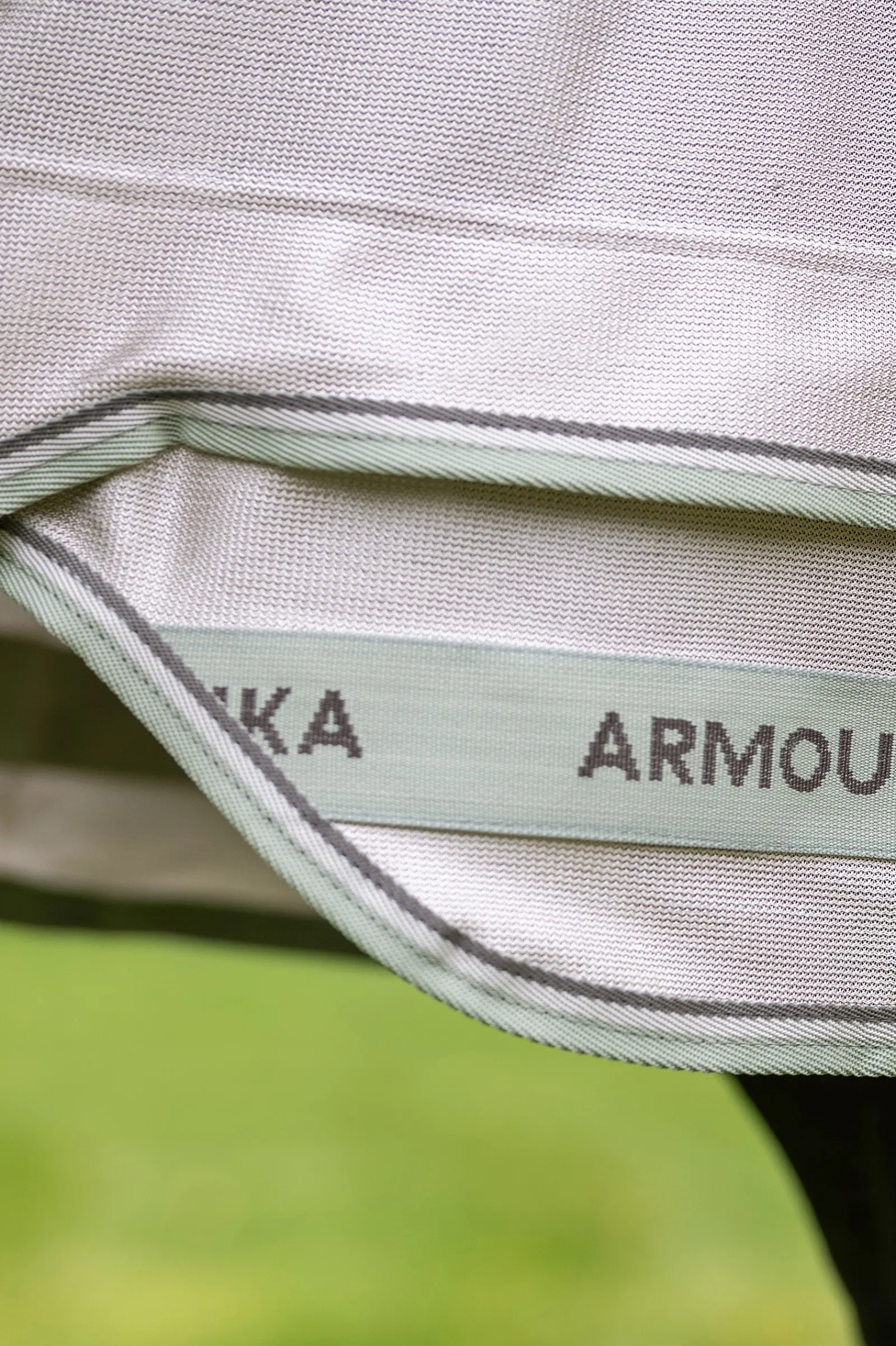LeMieux Arika Armour-Tek Fliegendecke mit abnehmbarem Halsteil* Fliegendecken