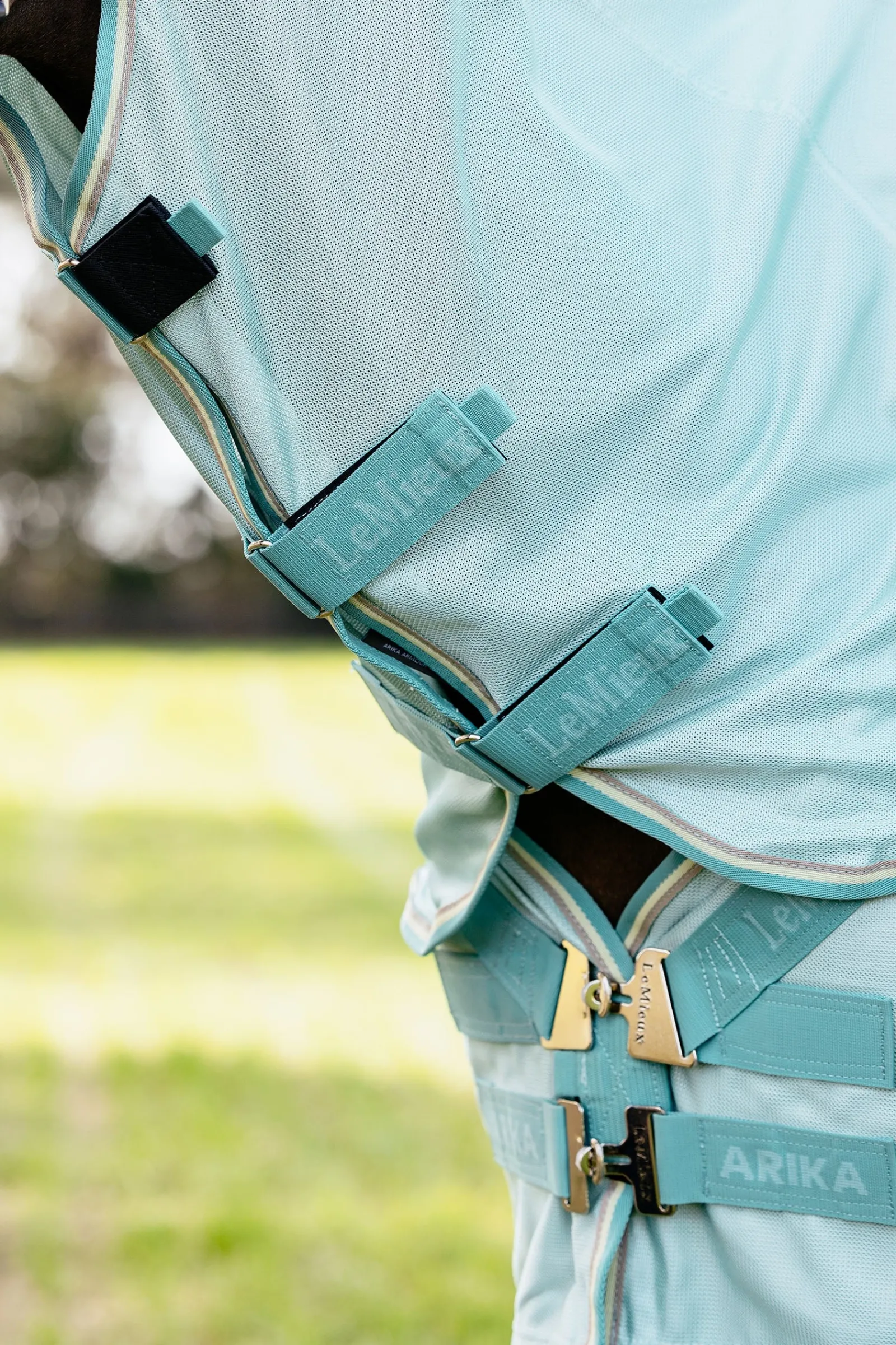 LeMieux Arika Armour-Tek Fliegendecke mit abnehmbarem Halsteil* Fliegendecken