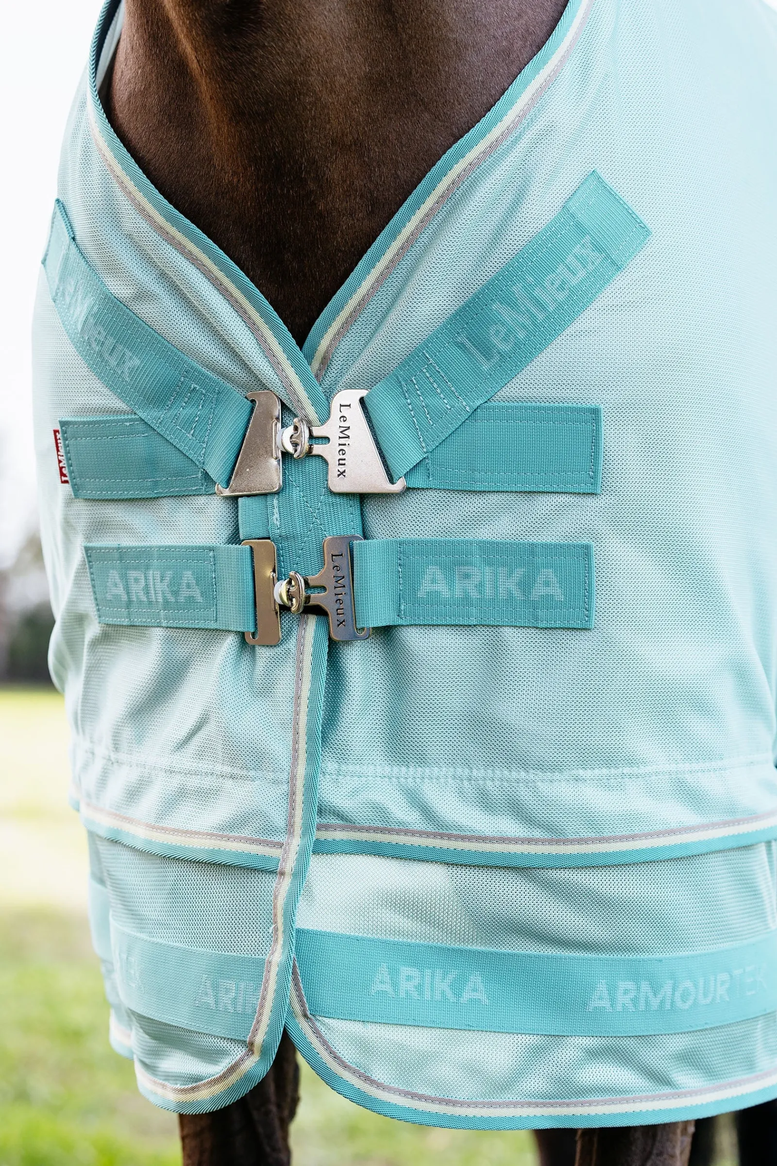 LeMieux Arika Armour-Tek Fliegendecke mit abnehmbarem Halsteil* Fliegendecken