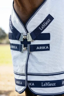 LeMieux Arika 450D Weidedecke mit abnehmbarem Halsteil, 0g* Leichte Weidedecken