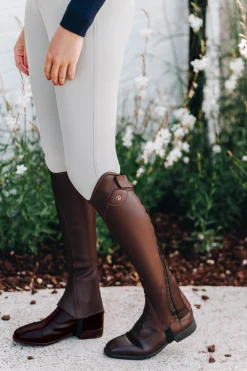 Dy'on Classic Comfort Chaps* Chaps & Stiefelschäfte