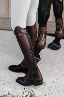 Dy'on Classic Comfort Chaps* Chaps & Stiefelschäfte