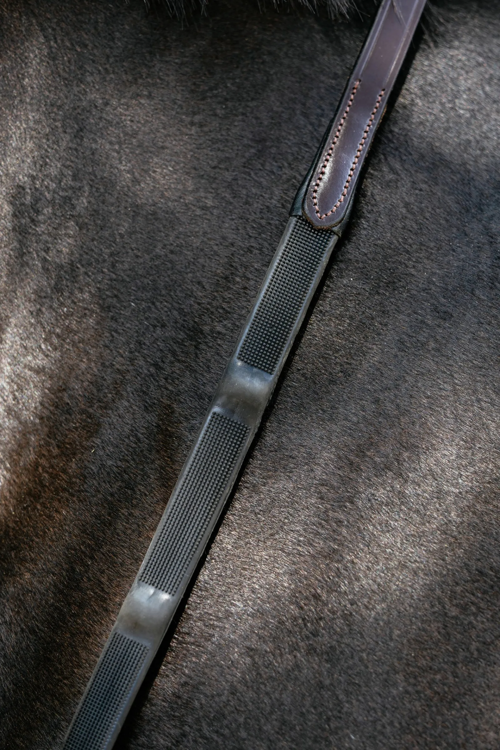 LeMieux Ergo Grip Gummizügel mit integrierten Zügelstoppern* Zügel