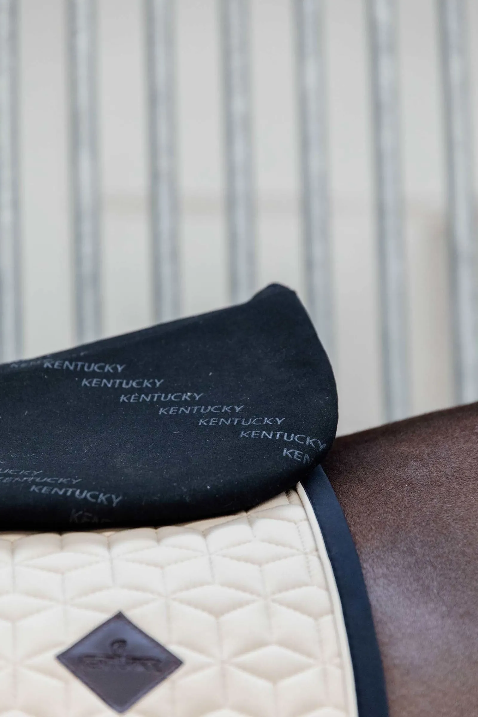 Kentucky Horsewear Half Pad Impact Equalizer* Sattelpads