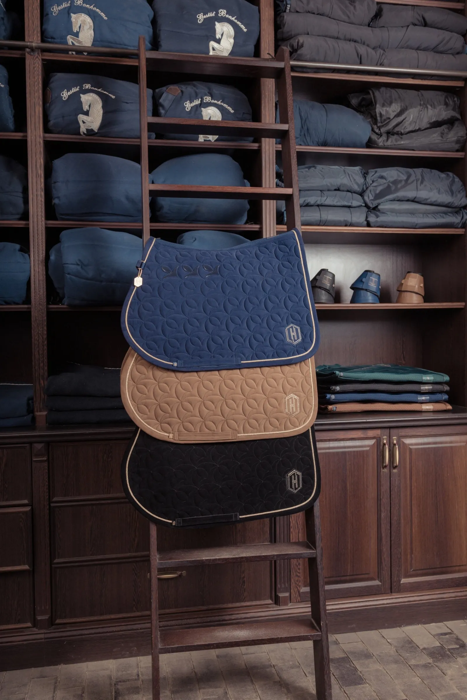Eskadron Heritage AW24 Velour Emblem Vielseitigkeitsschabracke* Spring- & Vielseitigkeitsschabracken
