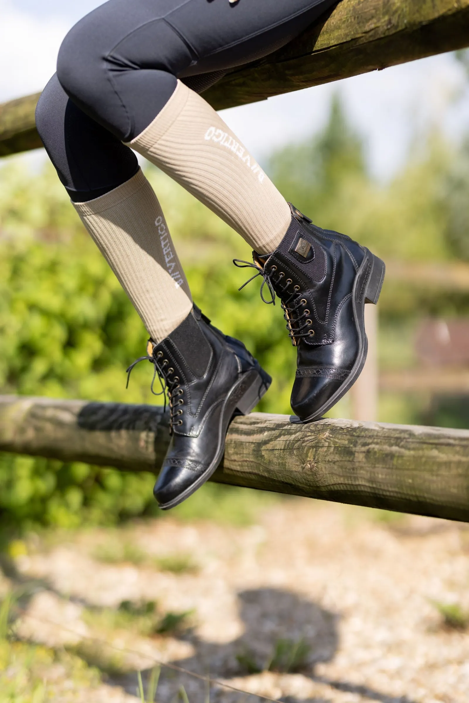 B Vertigo Jupiter Geschnürte Damen Lederreitstiefeletten* Reitstiefeletten