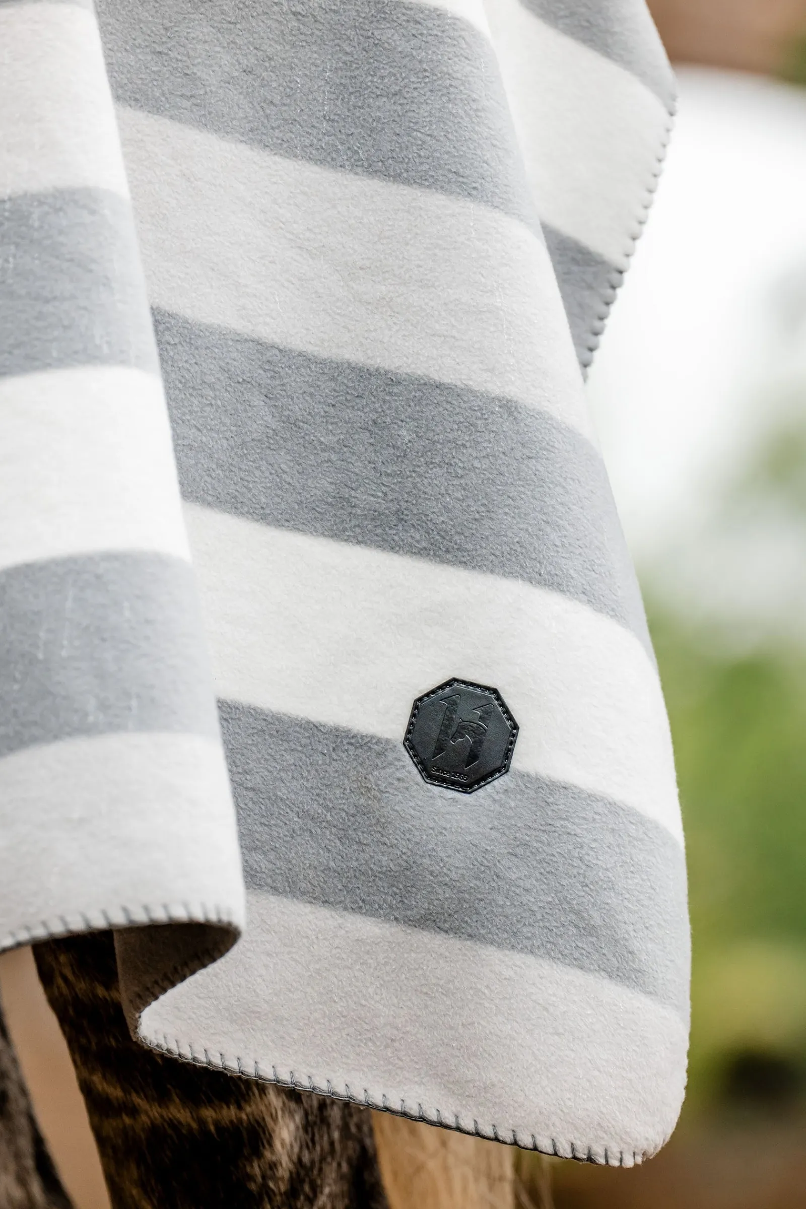 Horseware Newmarket Fleece Abschwitzdecke (Square)* Abschwitzdecken