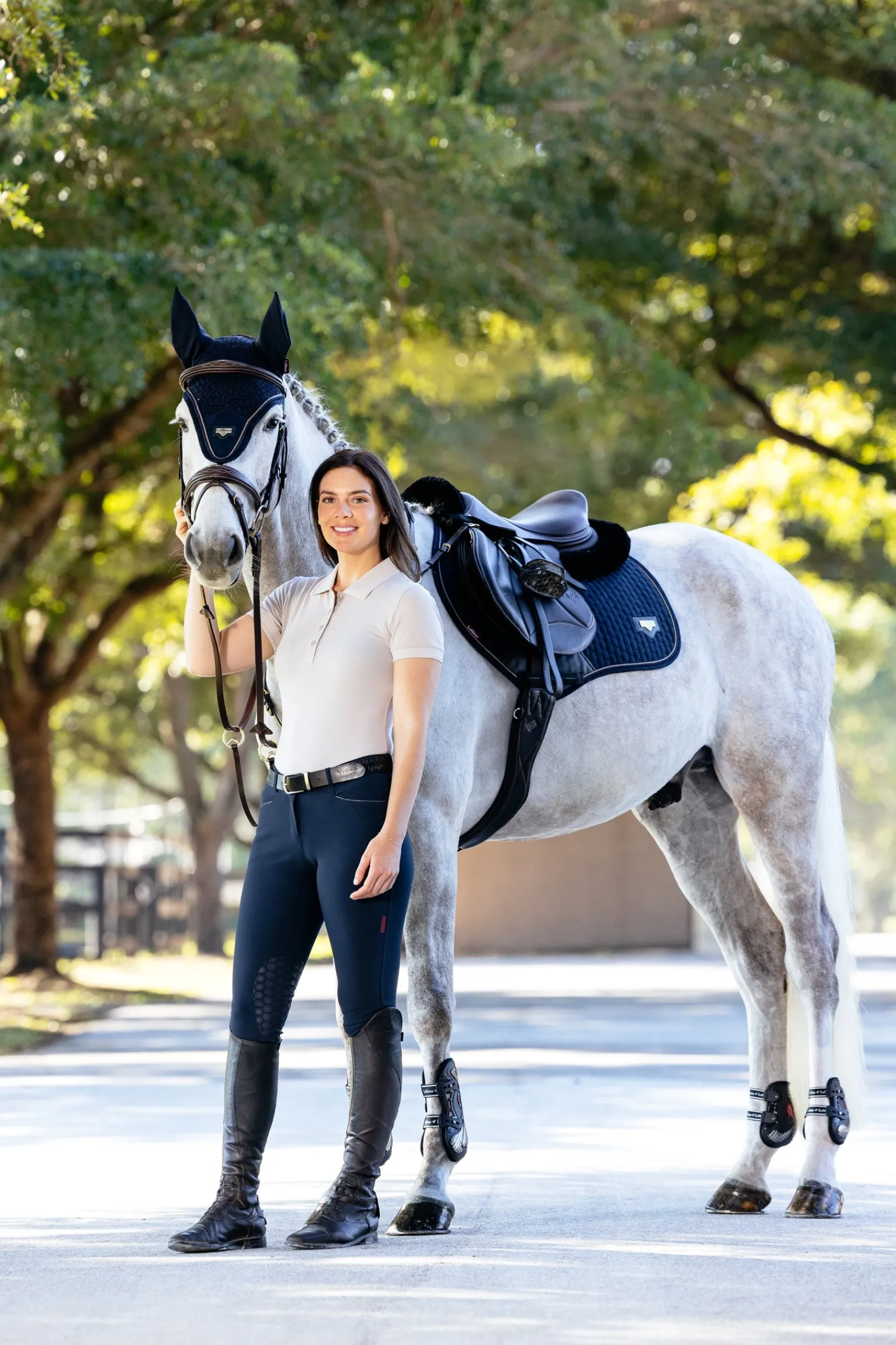 LeMieux Puissance Close Contact Springschabracke aus Wildlederimitat* Spring- & Vielseitigkeitsschabracken