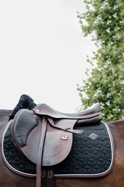 Kentucky Horsewear Skin Friendly Springschabracke* Spring- & Vielseitigkeitsschabracken