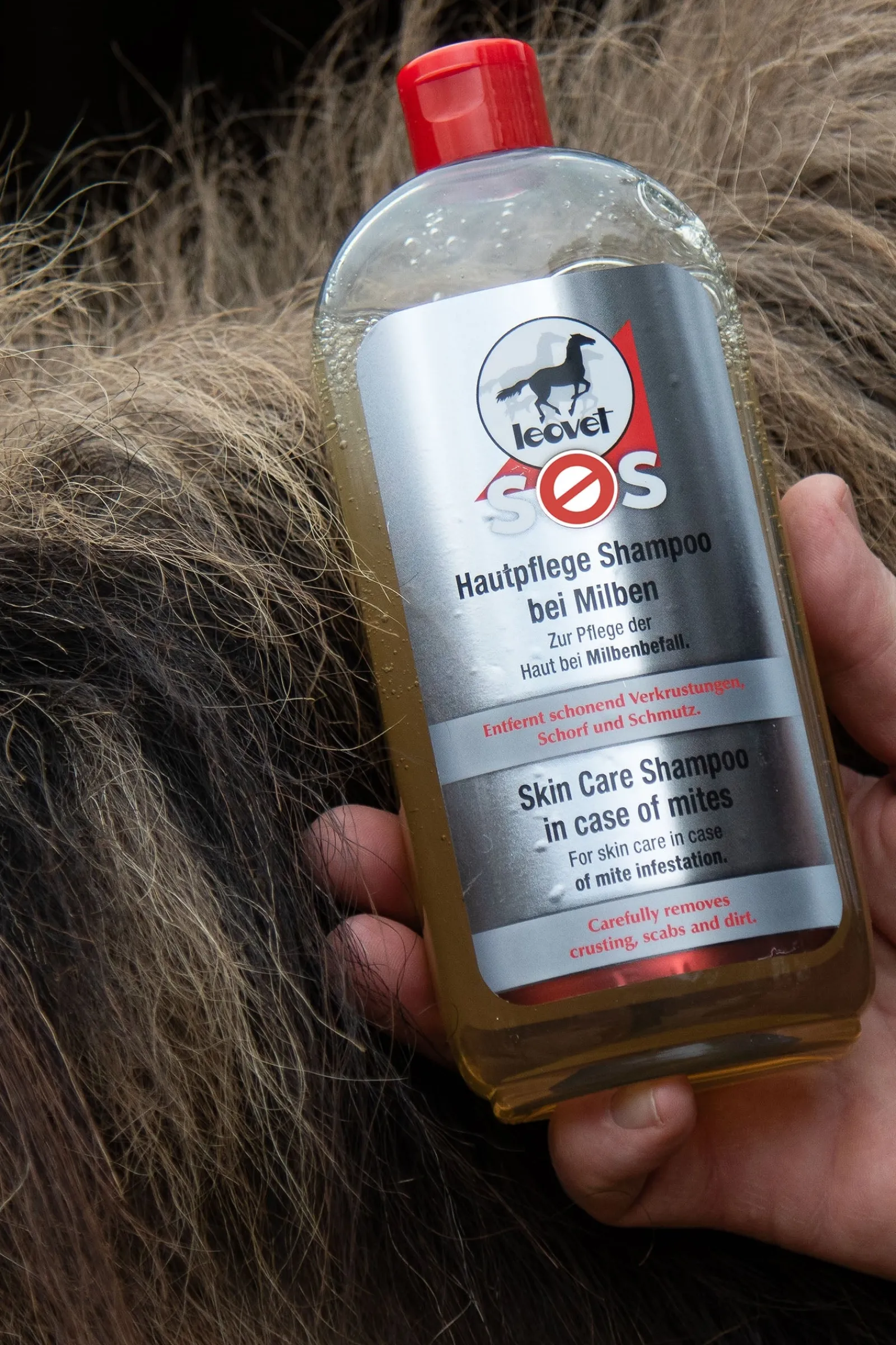 Leovet SOS Hautpflege Shampoo bei Milben, 500ml* Haar- & Mähnen- & Schweifpflege