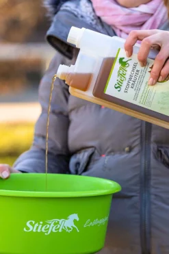 Stiefel Stoffwechselkräuter Saft, 1l* Ergänzungsfuttermittel Für Pferde