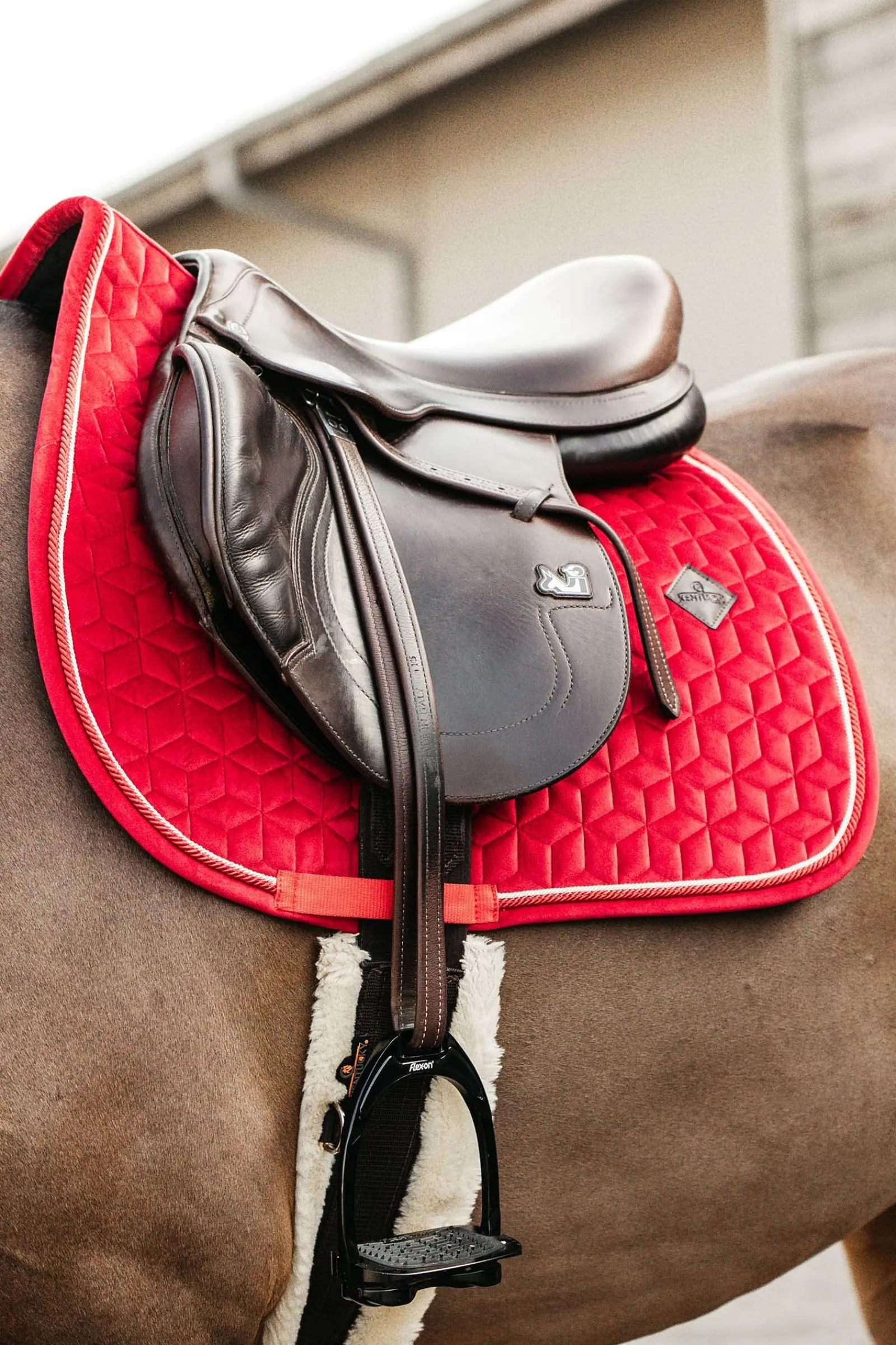 Kentucky Horsewear Velvet Springschabracke* Spring- & Vielseitigkeitsschabracken