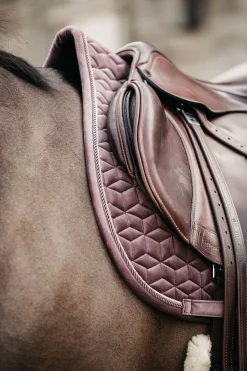 Kentucky Horsewear Velvet Springschabracke* Spring- & Vielseitigkeitsschabracken